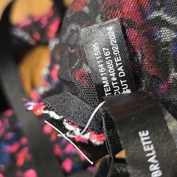 Torrid - XO Front Lace Bralette in Rainbow Leopard Rich Black​​​​ - Picture 9 of 13